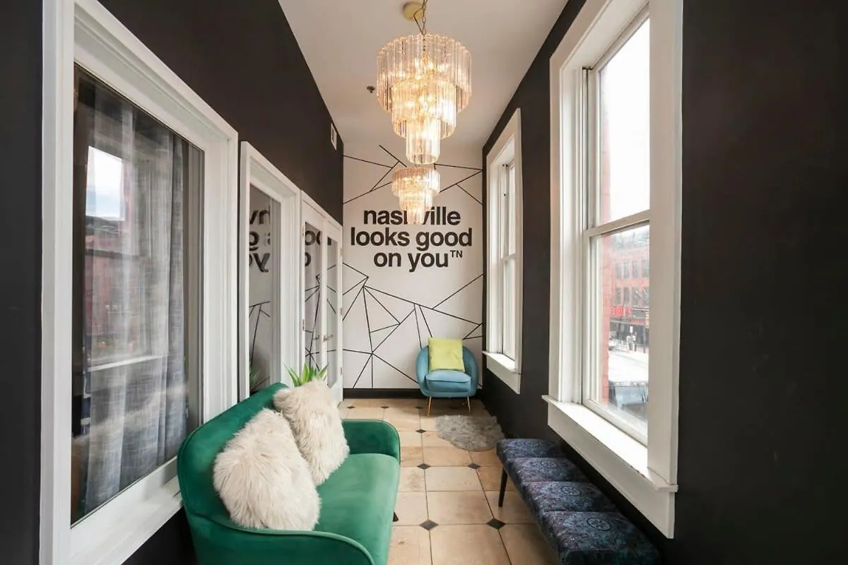 Grand Loft On Thee Broadway Strip Apartment Nashville
