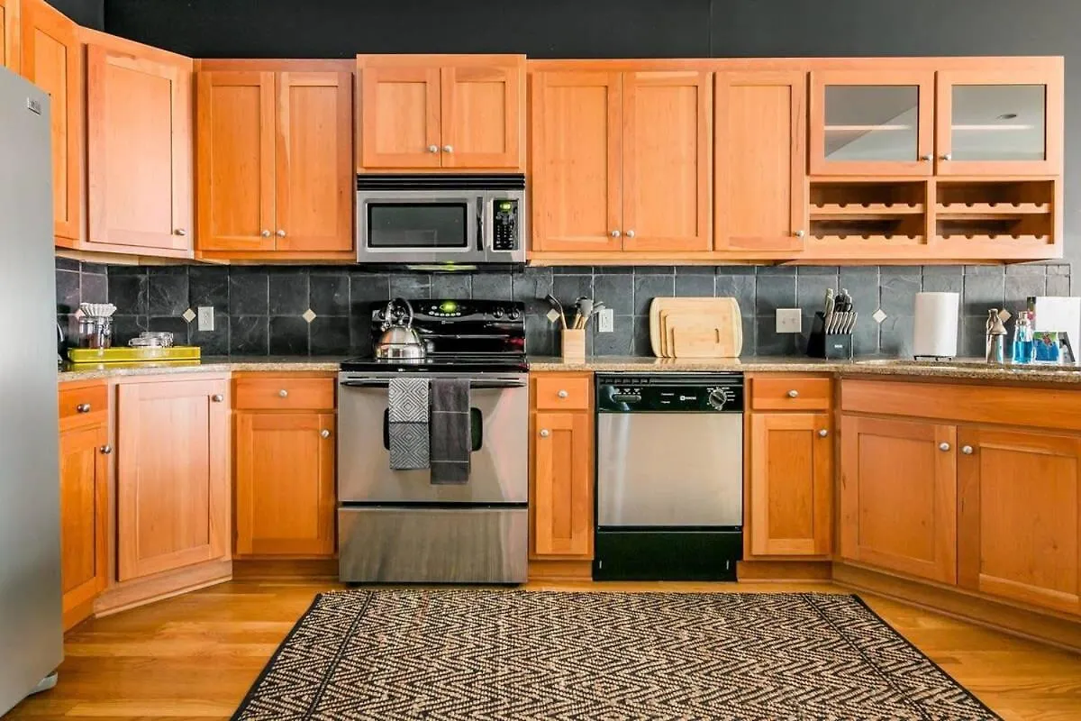 Grand Loft On Thee Broadway Strip Apartment Nashville 0*,