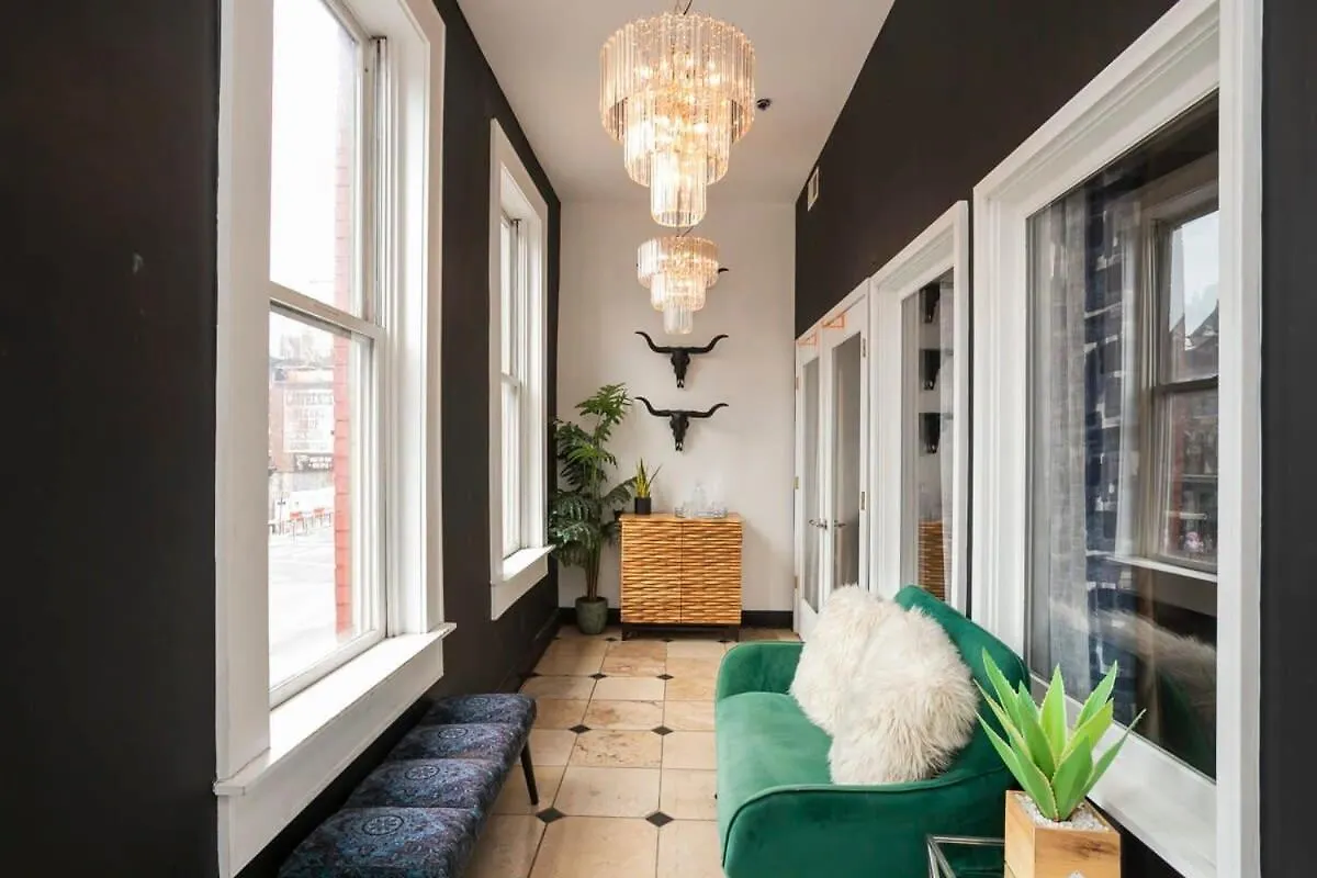 Grand Loft On Thee Broadway Strip Apartment Nashville